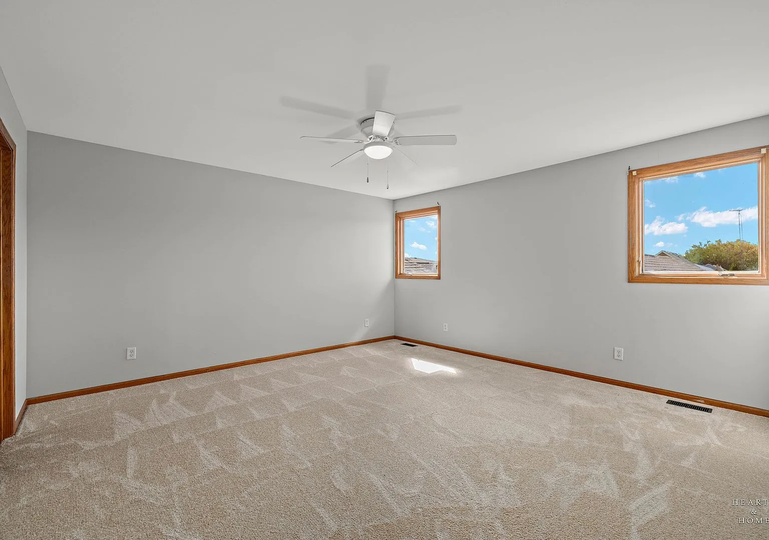 Bedroom with new carpet after refresh, Harvard IL