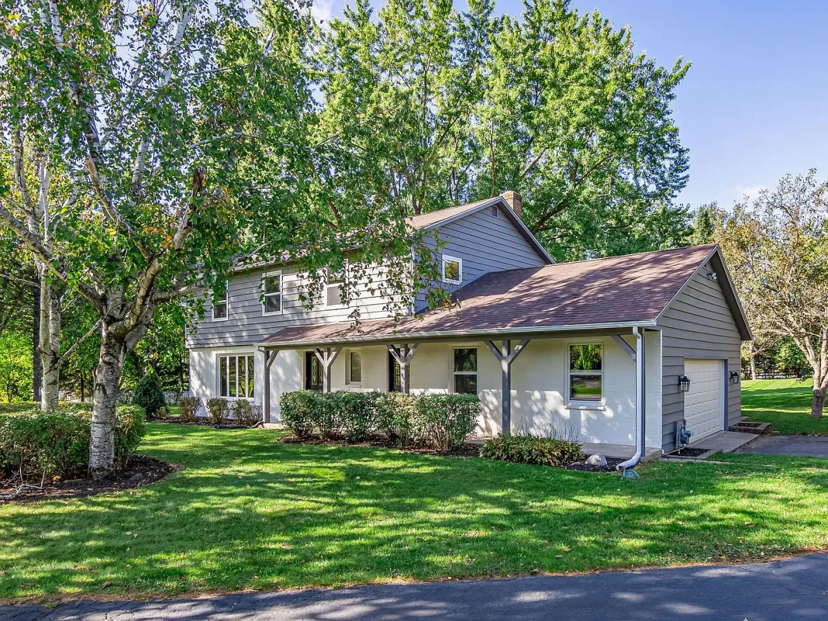 Case study: A Woodstock pre-foreclosure: bank paid off, equity kept